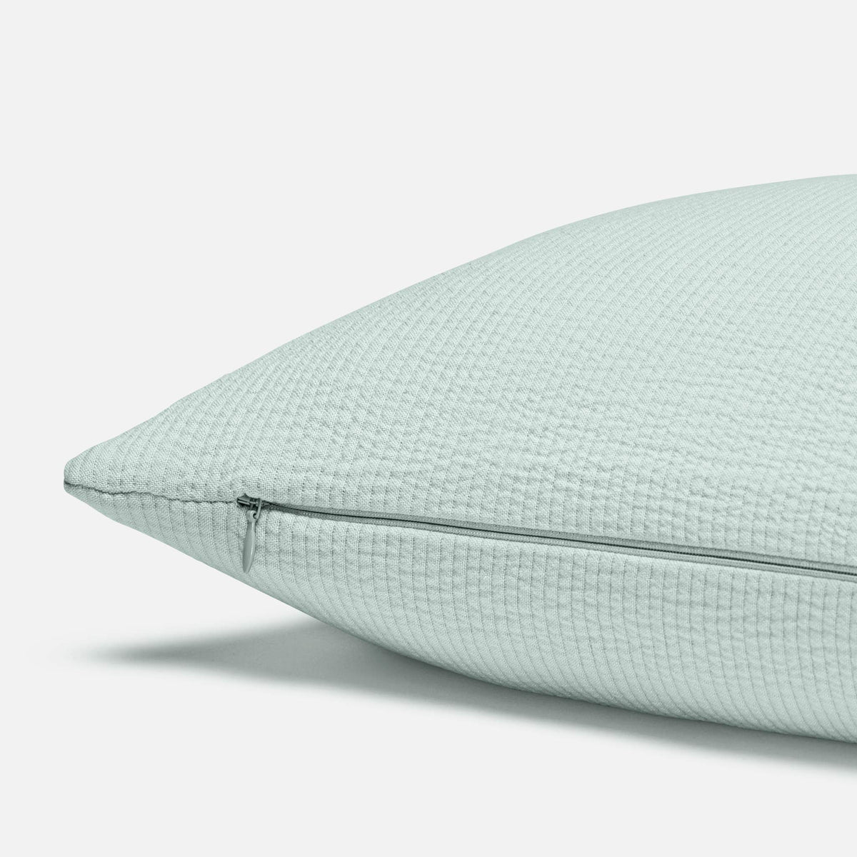 Ribbed Matelasse Lumbar Pillow Cover